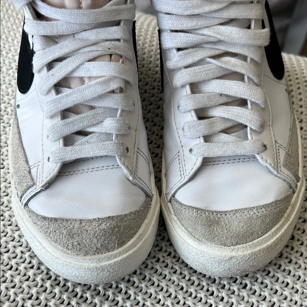 Nike MID’77 Youth Snickers